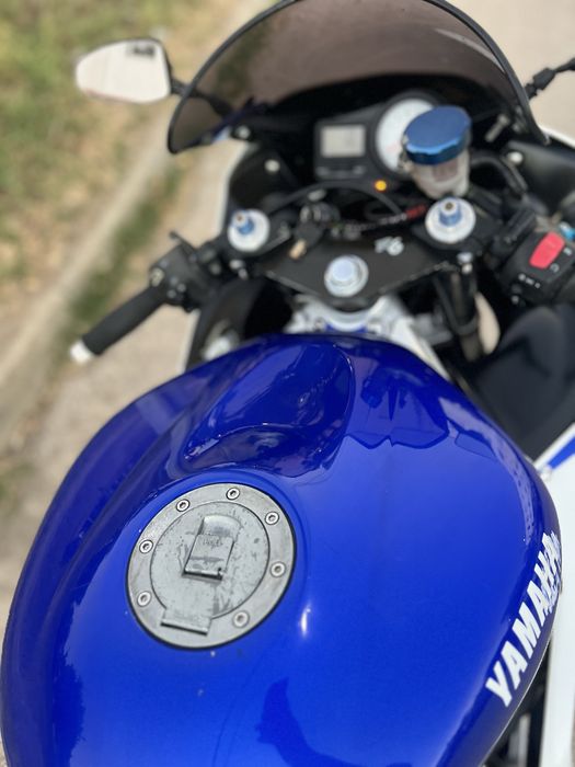 Yamaha R6 - YZF