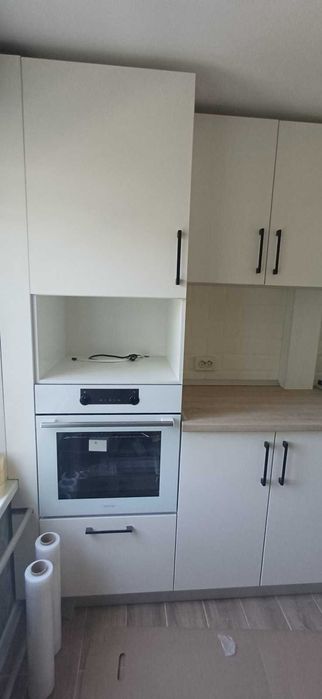 Кухня нова, можна окремо