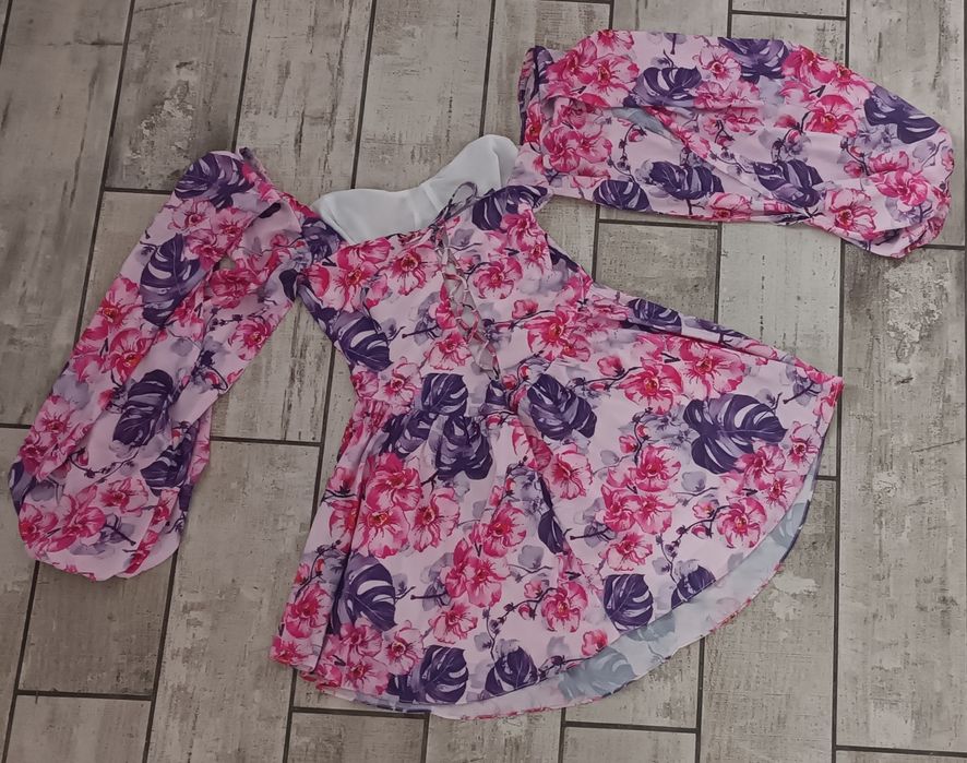 Cudowna sukienka Exclusive Butik wiązana na plecach