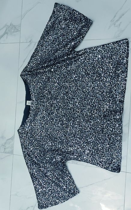 Продам блуза, кофта пайетки  46-50 р.