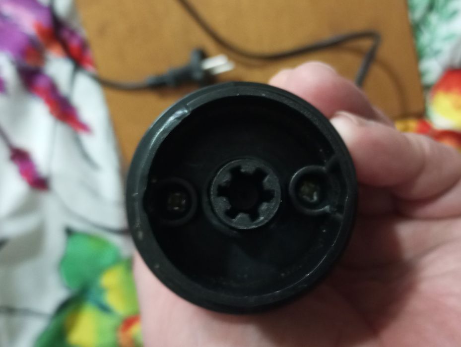 Блендер погружний Mirta.