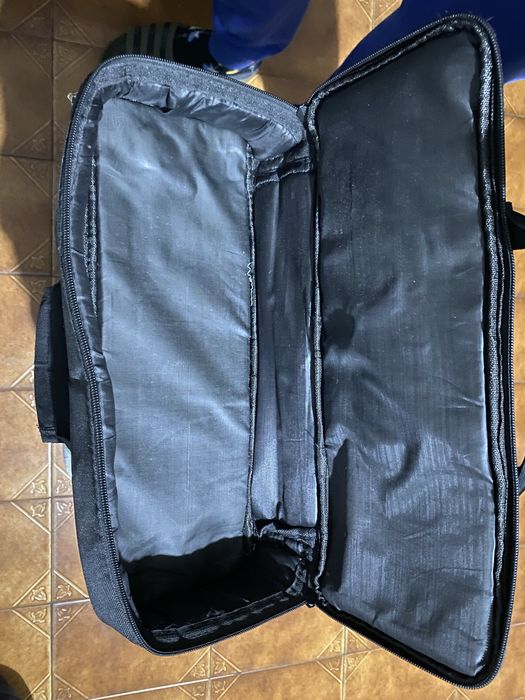 Pedaleira BOSS GT1 + Foot switch + Bag