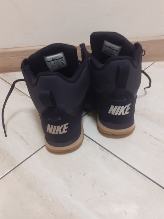 Sprzedam buty męskie NIKE