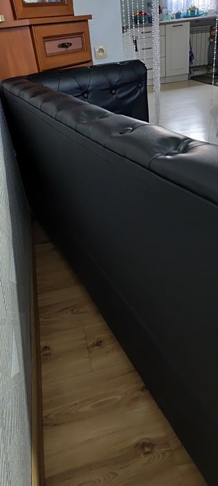 Trzyosobowa sofa,czarna