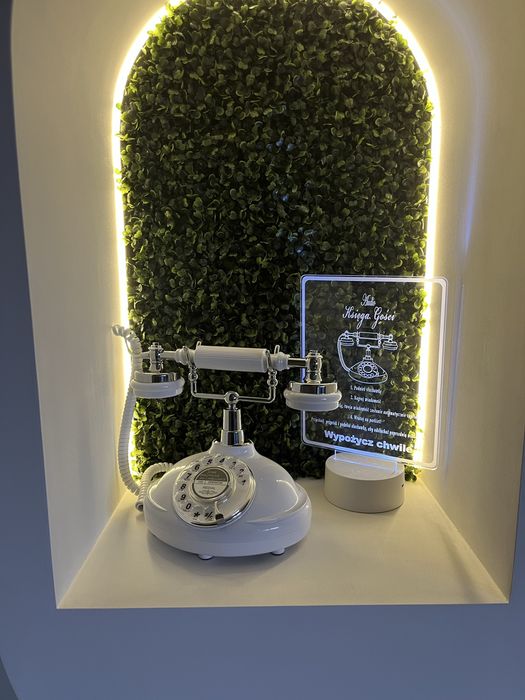 Telefon życzeń budka