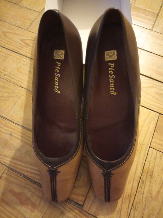 Sapatos pele  - Novos - baixa de preço