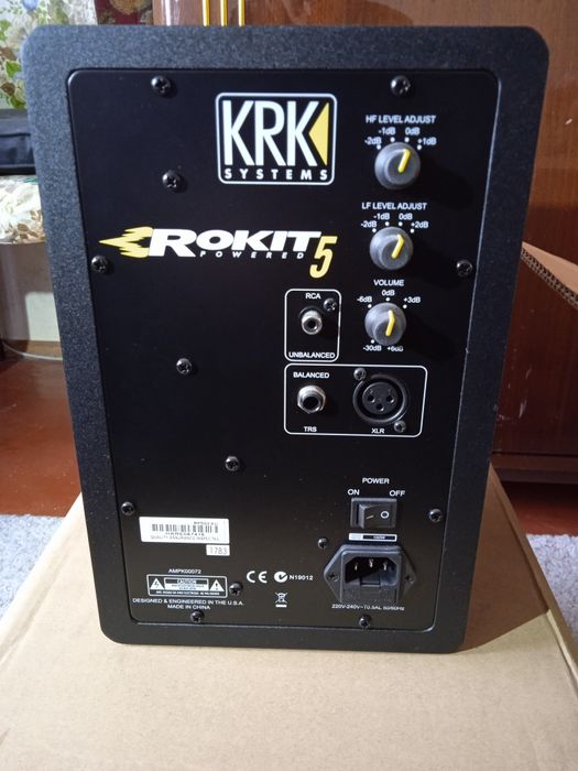 Колонки акустичні студійні KRK Rokit 5