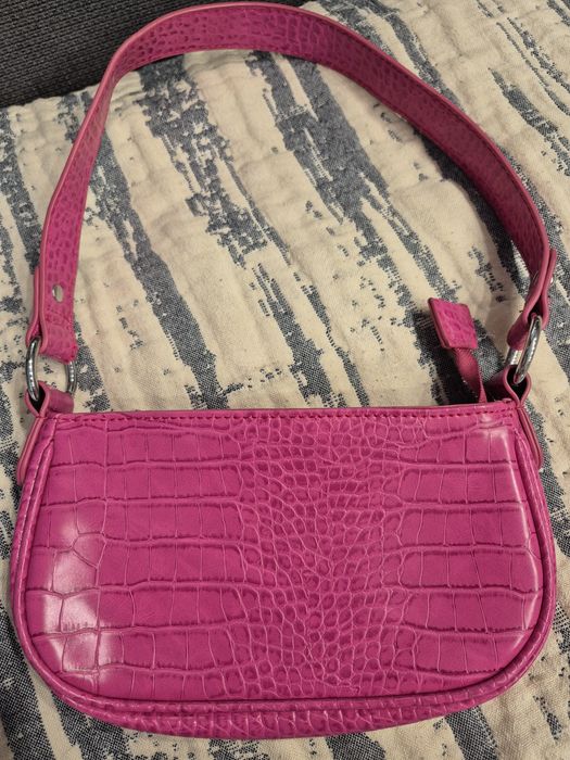 Сумочка asos рожева малинова