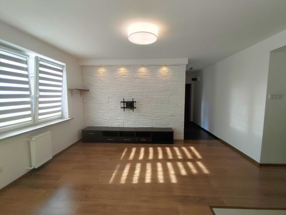 Mieszkanie 3-pokojowe w ścisłym centrum,  przy parku