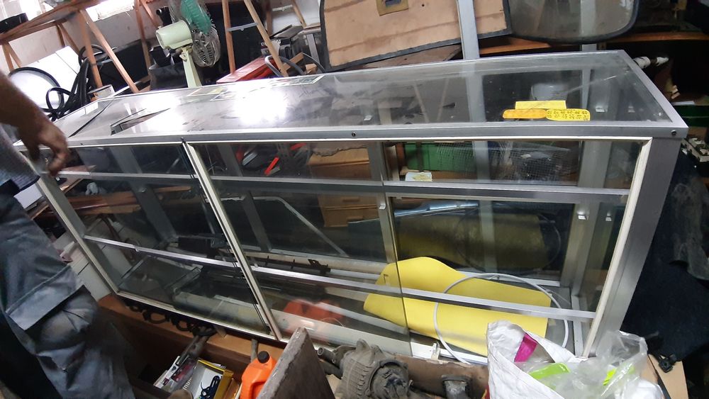 Selling used display counters64584759027203124