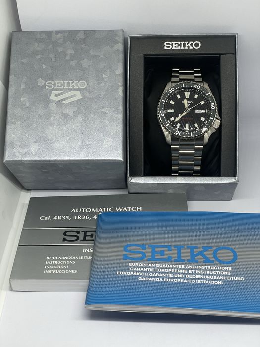 Часы Seiko 4R36-17KO