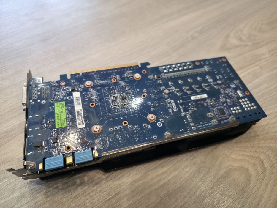 Gigabyte GTX 670 OC 2GB