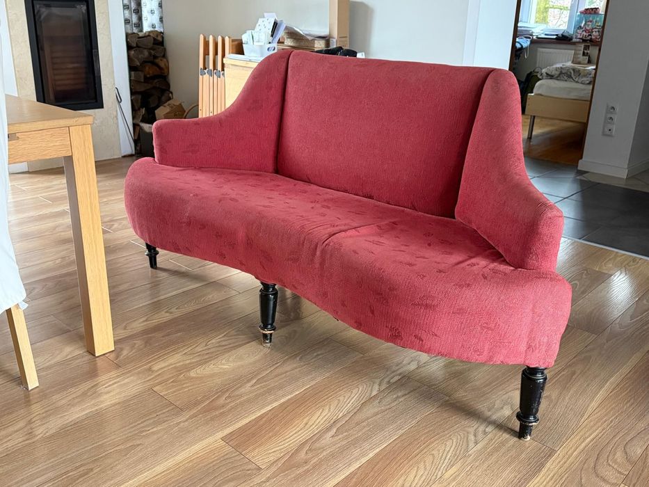 Ładna sofa do sprzedania