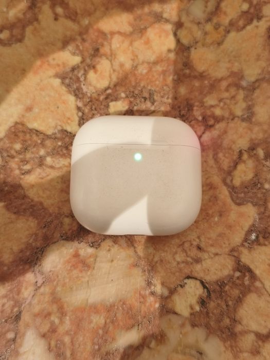 Apple caixa carregamento original Modelo A3058 ( Sem Fones)