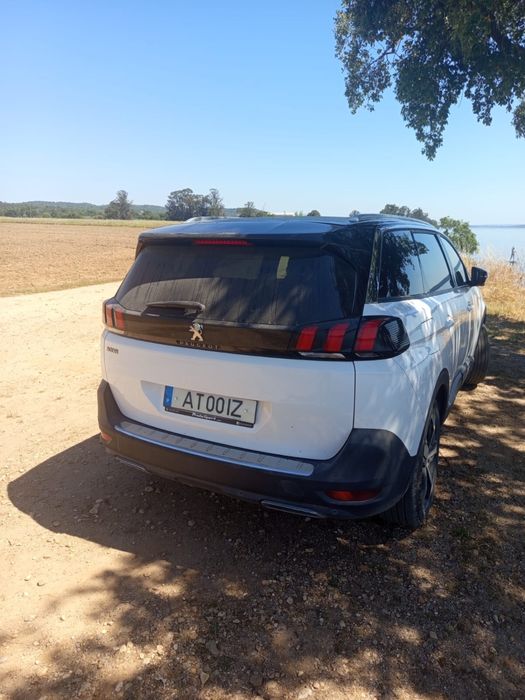 Peugeut 5008 Allure 7lug