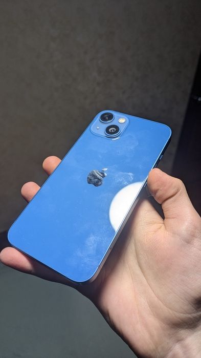 iPhone 13 (128gb) r-sim