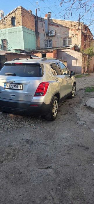 Автомобіль Chevrolet Tracker