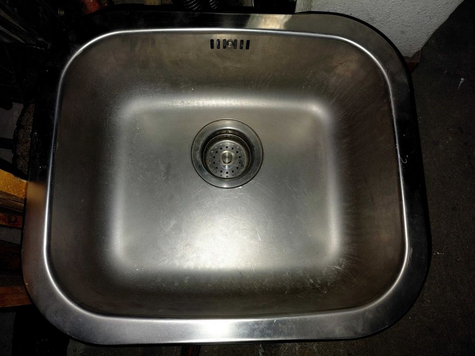 Lava-loiça de uma cuba