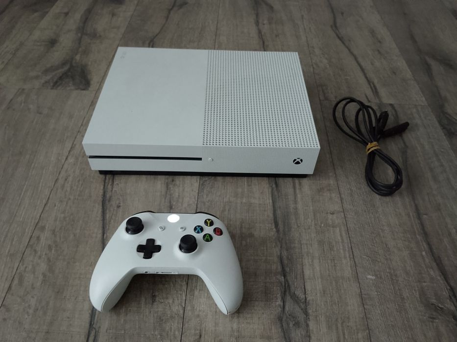 Konsola Xbox One S Biała Stan BDB Wysyłka OLX Elbląg