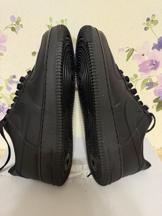 Nike Air Force 1 '07 26,5 см