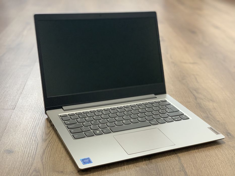 Ноутбук Lenovo IdeaPad
