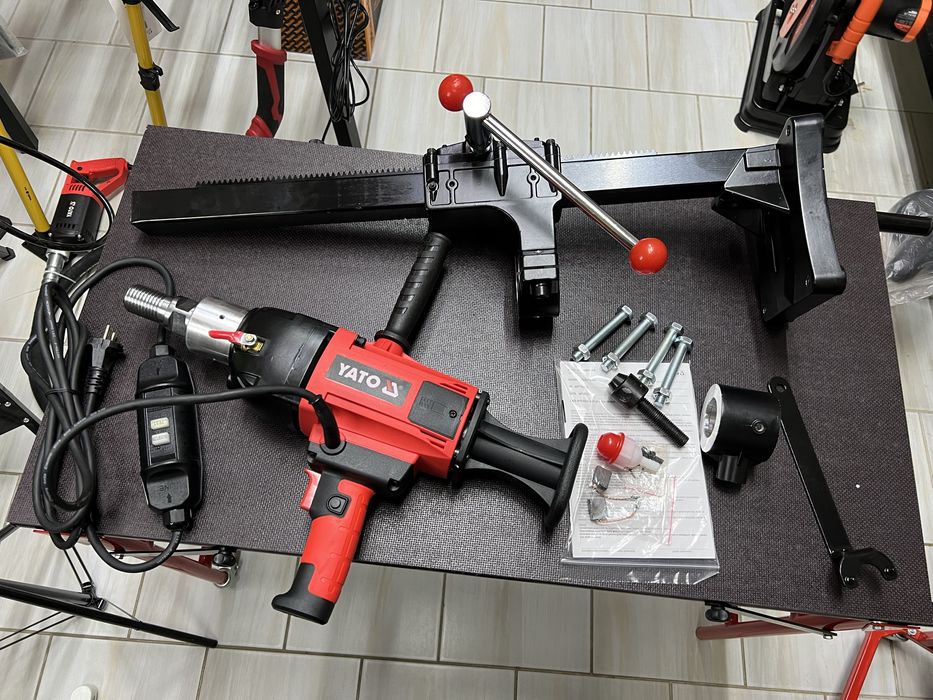 Дрель алмазного бурения сверления с муфтой YATO YT-81980 со стойкой