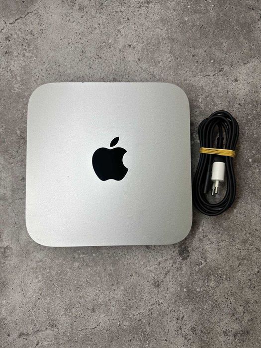 Apple Mac mini A1347 i5/4gb/500gb hdd late 2012 гарний стан