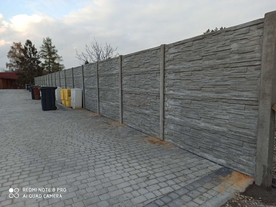 Ogrodzenia betonowe z montażem