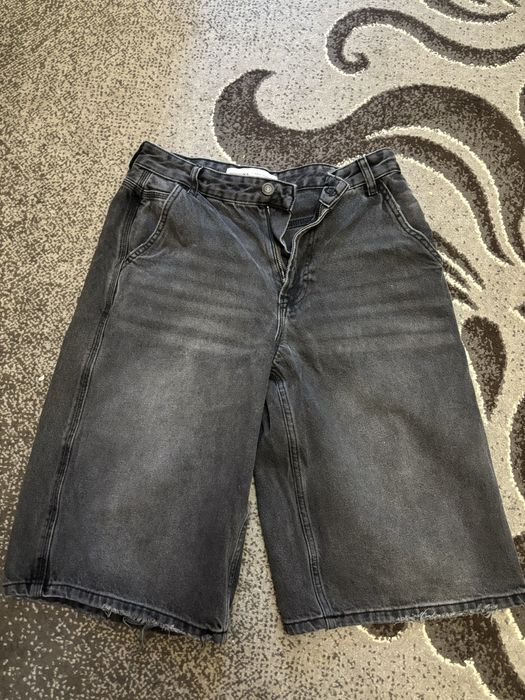 Джинсові шорти Bershka