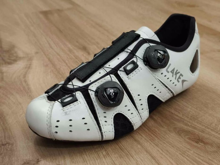 Sapatos de Ciclismo Lake CX241 Wide Carbon "Termo-moldáveis" Novos