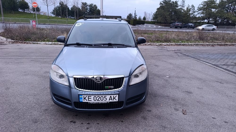 Продам Шкоду Фабия 1.2 2009 год