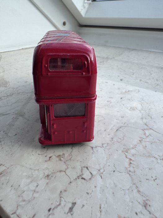 Машинка коллекционная Corgi