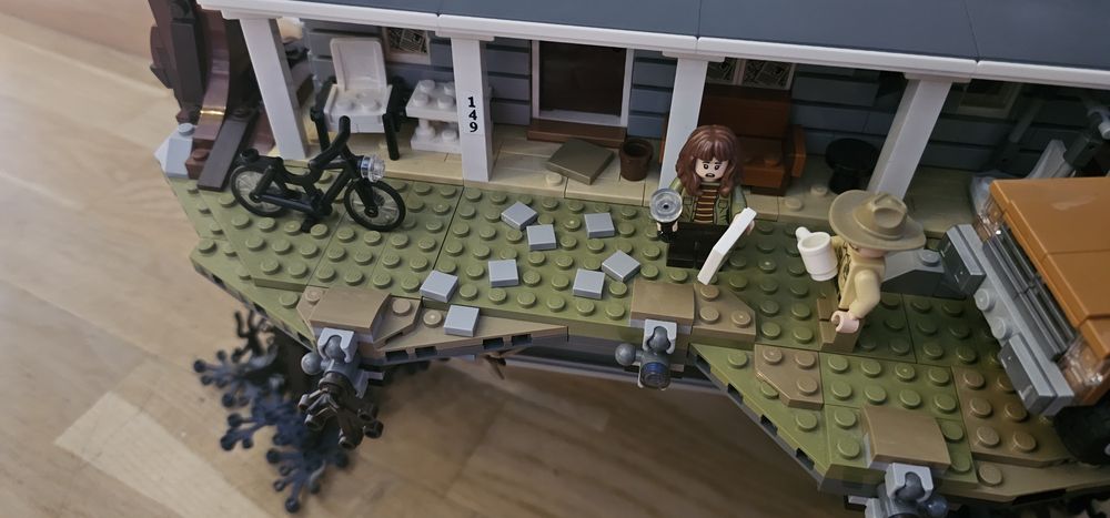 Lego złożone Stranger things 75810