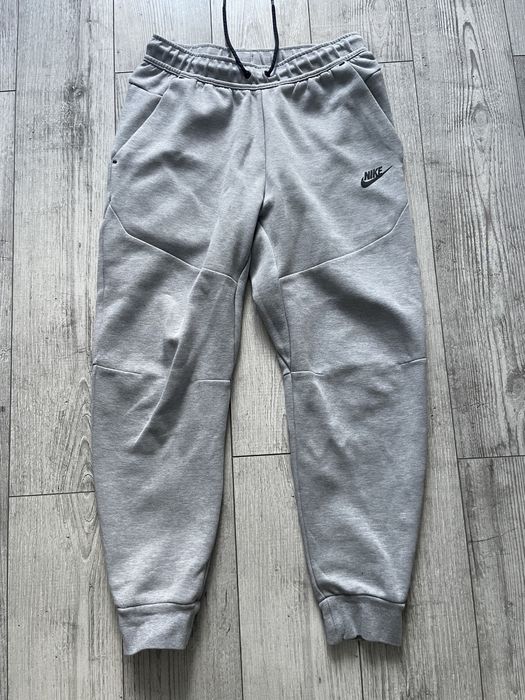 Штани Nike tech fit сток