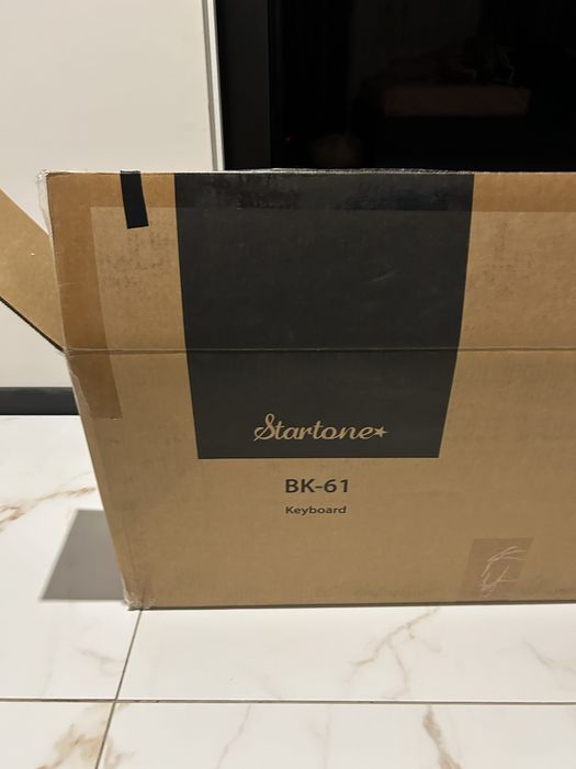 Синтезатор Startone BK-61 новий