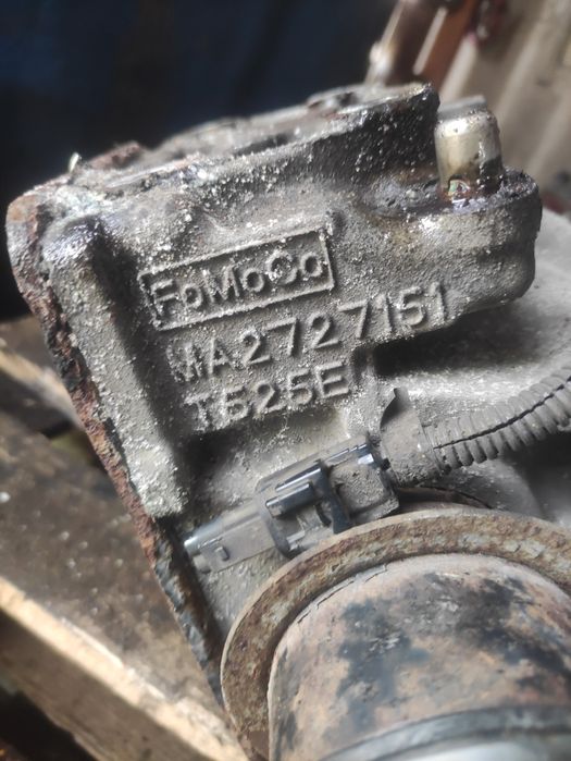 Редуктор заднього моста Mazda CX-7 2.3 2727151T525E балка мазда сх7