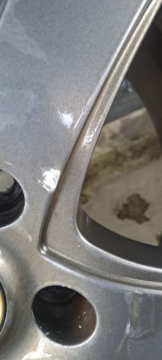 Felgi z oponami zimowymi