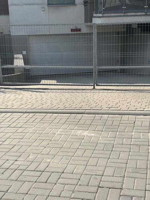 Miejsce parkingowe do wynajęcia - garaż podziemny ulica Jeleniowska ( nowe bloki Becher )