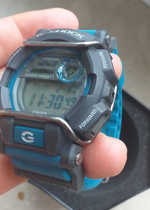 Zegarek Casio G-Shock GD-400-2ER