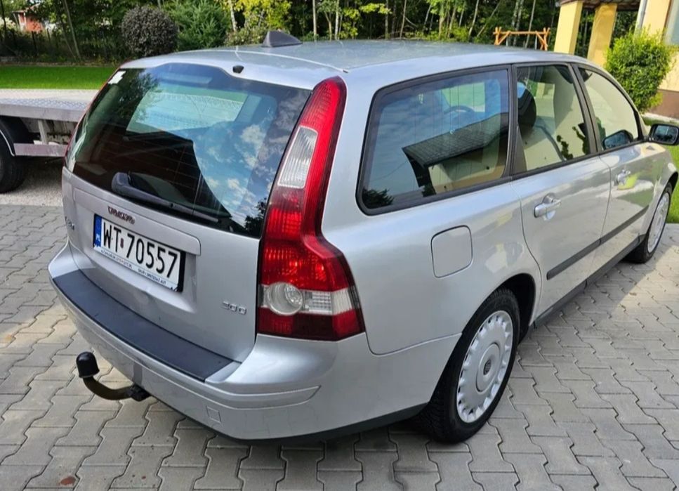 Задній бампер Volvo XC60 XC70 P3 V60 r-design  V70 S80 V50