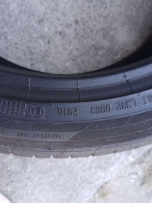 2 pneus 225 45 r19 Continental
