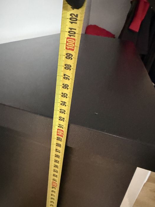 Komoda i 2 szafki nocne