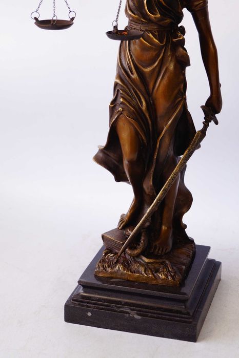 Figura z brązu rzeźba TEMIDA adwokat sąd duża 52 cm
