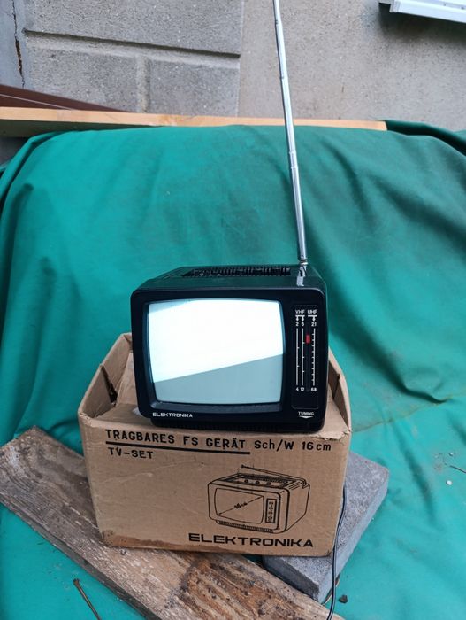 Телевизор СССР раритет Вузовский