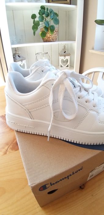 Buty sportowe sneakersy Champion r 36.5