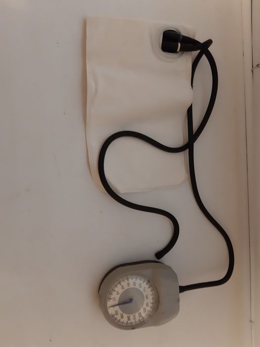 Прибор б/у измерения артериального давления