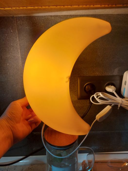 Lampka dziecięca  ikea księżyc z żarówką