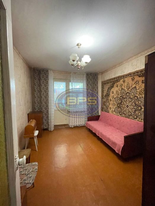 Продам 3 кімнатну квартира вул. Ак.королева