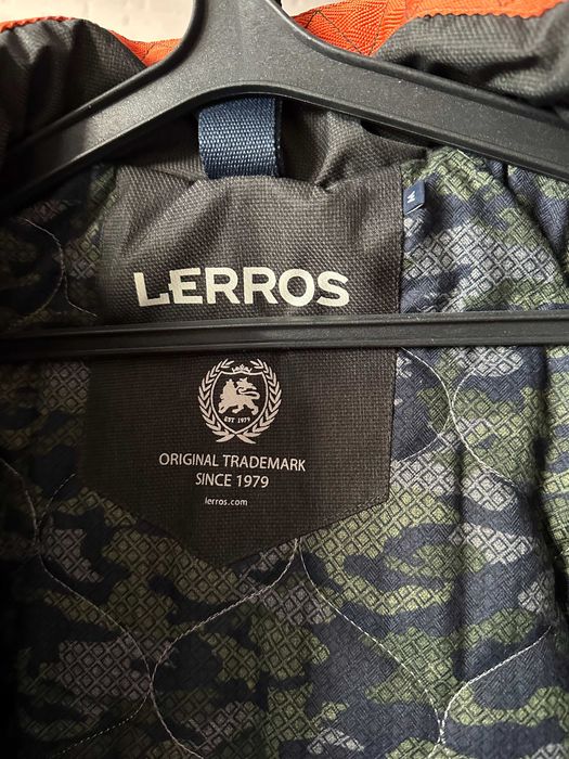 Вживана зимова куртка Lerros