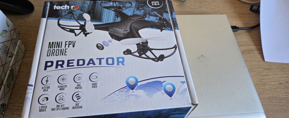 Mini drone indoor